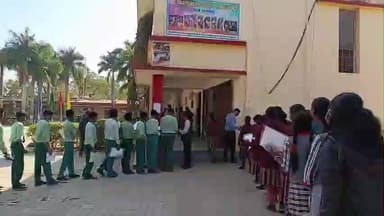 सिमडेगा: डीएवी पब्लिक स्कूल सिमडेगा में कड़ी सुरक्षा के बीच सीबीएसई 10वीं बोर्ड की परीक्षा संपन्न