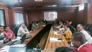 बरकागाँव: बड़कागांव में मुखिया, पंचायत सचिव व पंचायत सहायक का संयुक्त प्रशिक्षण कार्यक्रम शुरू