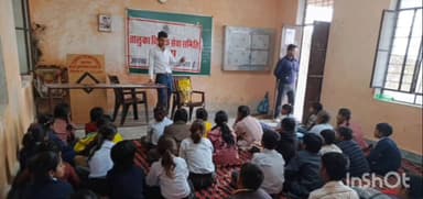 महवा: अमोलक नगर में विधिक जागरूकता शिविर का आयोजन किया गया