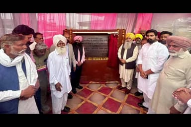 ਮਲੋਟ: ਲੰਬੀ ਹਲਕੇ ਦੇ ਵੱਖ-ਵੱਖ ਪਿੰਡਾਂ ਨੂੰ ਆਪਸੀ ਜੋੜ ਪ੍ਰਦਾਨ ਕਰਨ ਵਾਲੀਆਂ 115 ਕਿਲੋਮੀਟਰ ਲੰਬੀਆਂ ਸੜਕਾਂ ਲੋਕਾਂ ਨੂੰ ਸਮਰਪਿਤ