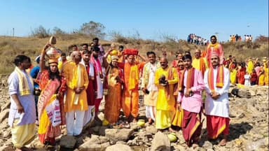 सेन्हा: सेन्हा में नवनिर्मित दुर्गा मंदिर का प्राण प्रतिष्ठा सह शतचंडी महायज्ञ शुरू, 27 फरवरी तक चलेगा