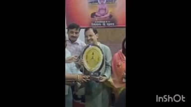 मनावर: मनावर में यूनिट हेड विजय छाबड़ा का सम्मान, विदाई समारोह आयोजित।