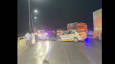 नागपूर ग्रामीण: मानकापूर हद्दीतील उडान पुलावर ओव्हरटेक करण्याच्या नादात मोठा अपघात, सुदैवाने जीवितहानी नाही