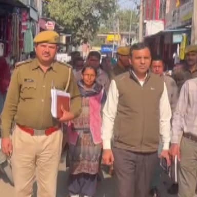 मुंडावर: खुशखेड़ा औद्योगिक क्षेत्र में विस्फोट के बाद मुंडावर बाजार का प्रशासन ने किया निरीक्षण, व्यापारियों को दिए दिशा-निर्देश