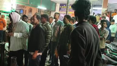 डेहरी: चंदनपुरा पंचायत के बीडीसी धर्मेन्द्र सिंह का असामयिक निधन, क्षेत्र में शोक की लहर, मंत्री पहुंचे डेहरी अस्पताल