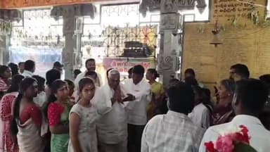 రాయికల్: శ్రీ రాజరాజేశ్వర స్వామి ఆలయంలో మాజీ మంత్రి జీవన్ రెడ్డి ప్రత్యేక పూజలు