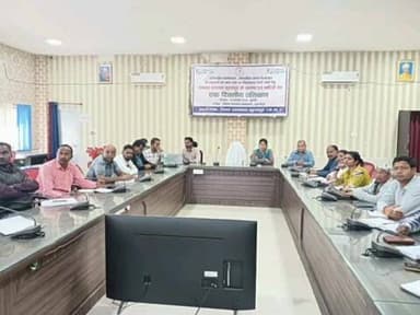 भैयाथान: भैयाथान में अविवादित नामांतरण व खाता विभाजन के त्वरित निराकरण हेतु सरपंच-सचिवों का प्रशिक्षण आयोजित