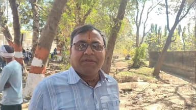 #रजौली इंटर विद्यालय में पुलिस ने लोगों खदेड़ा खदेड़ा....