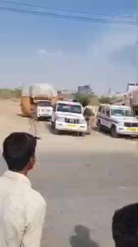 लोहावट: आऊ कस्बे के गोसाई नगर में एक युवक का शव पशु बाड़े में फांसी पर लटका मिला