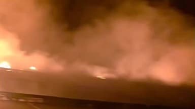 દસ્ક્રોઈ: અમદાવાદના દસક્રોઈના ટીંબામાં પ્લાસ્ટિક ફેક્ટરીમાં ભીષણ આગ, ફાયરબ્રિગેડની 15 ગાડીઓ ઘટનાસ્થળે