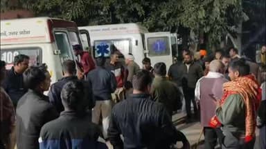 करनैलगंज: चगेरिया में वर्चस्व की जंग, फायरिंग में युवक घायल, रॉड हमले से बुजुर्ग हुए लहूलुहान