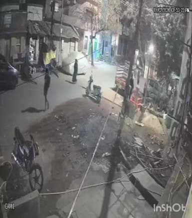 ఖాజీపేట దర్గాలో ఛత్రపతి శివాజీ శోభ యాత్ర కోసం ఏర్పాట్లు చేస్తుండగా కరెంట్ షాక్ తగిలి యువకుడు మృతి