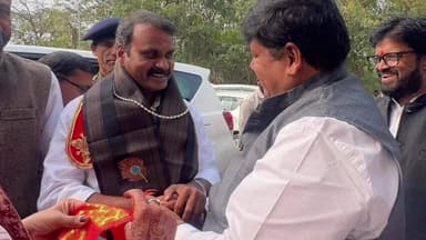 नागदा: नागदा में सांसद ने कर्नाटक के राज्यपाल और केंद्रीय सूचना व प्रसारण मंत्री से मुलाकात की