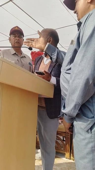 पाली में रखी शहीद स्मारक की नींव