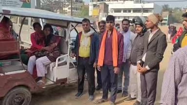 मांझी: मांझी रेलवे स्टेशन के पास ट्रेन से कटकर युवक की मौत, पुलिस ने शव को पोस्टमार्टम के लिए छपरा भेजा