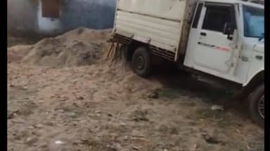 रंका: रंका NH-343 पर गोवंश तस्करी की कोशिश नाकाम, सात मवेशियों के साथ पिकअप जब्त