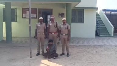 பாலக்கோடு: காப்புக்காட்டில் துப்பாக்கியுடன் சுற்றி திரிந்த வாலிபர் கைது - ஒருவர் தப்பி ஓட்டம்