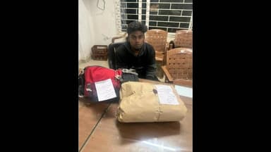 ഇടുക്കി: ഡെലിവറി ബോയ് ചമഞ്ഞ് ഒന്നര കിലോ ഉണക്ക കഞ്ചാവ് ബൈക്കിൽ കടത്തിയ യുവാവിനെ കട്ടപ്പന എക്സൈസ് സംഘം അറസ്റ്റ് ചെയ്തു