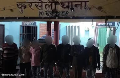 कटिहार जिला के कुर्सेला थाना पुलिस द्वारा नशे के विरुद्ध कार्रवाई करते हुए नशे की हालत में कुल-08 अभियुक्तों को गिरफ्तार किया गया।