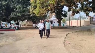 ନୀଳଗିରି: ନୀଳଗିରି ସନ୍ତରାଗଡିଆ ଠାରେ ଗୁଳି ଫୁଟାଇ ଗହଣା ଦୋକାନୀଙ୍କ ଠାରୁ ୫୦ ଲକ୍ଷ ଟଙ୍କାର ଗହଣା ଲୁଟ ଅଭିଯୋଗ