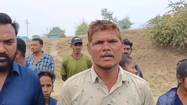 વાલિયા: વાલીયા તાલુકાના શીર ગામના આગેવાન દશરથભાઈ વસાવા એ ત્રણ ગામમાં બસ સેવા અંગે પોતાની પ્રતિક્રિયા આપી હતી