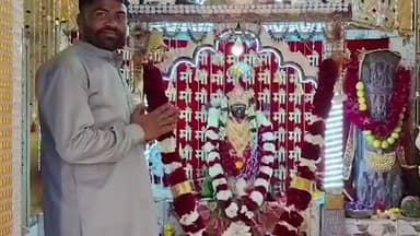 પ્રાંતિજ: પ્રાંતિજના ભોઈવાસમાં ગણપતિ-મહાકાળી માતાજીનો પાટોત્સવ:હવન, ધ્વજારોહણ અને મહાઆરતી સાથે 26મા પાટોત્સવની ઉજવણી