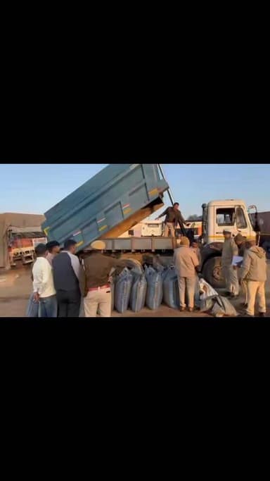 जोधपुर रेंज महानिरीक्षक राजेश मीना के निर्देशन में रेंज IG स्पेशल टीम द्वारा पिण्डवाड़ा थाना क्षेत्र में भारी मात्रा में...