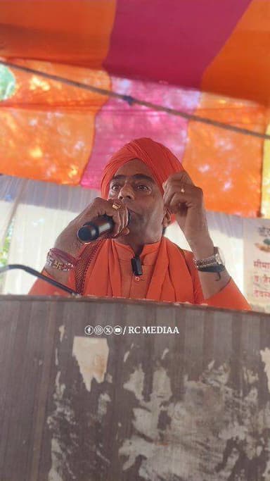 हम दिखावे की राजनीति/पद और पैसा के लिए राजनीति नहीं आए हे / महंत प्रताप पूरी के सामने बोले बुजुर्ग ओरण कम्पनियों की भेट ...