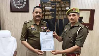 सिराथू: शहजादपुर स्कूल में परीक्षा देने आए दिव्यांग छात्र की मदद करने वाले पुलिस के दो सिपाहियों को किया गया सम्मानित