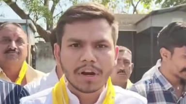 રાજકોટ પશ્ચિમ: રાજકોટ : સરકારી શાળામાં શિક્ષણના ઘટતા સ્તર સહિતના મુદ્દે AAP વિદ્યાર્થી પાંખ ASAP દ્વારા વિરોધ પ્રદર્શન