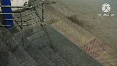 পশ্চিম যোৰহাট: JPR ত এখন ম'বাইল প্ৰতিষ্ঠানত চুৰিকাণ্ড সংঘটিত হয় , আইফোন , আই পেড লৈ উধাও হয় চোৰ