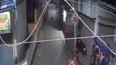 চাকদা: ভর সন্ধ্যায় চাকদায় যুবতীর কাছ থেকে চেন ও টাকা ছিনতাই,সিসি ক্যামেরার ফুটেজ দেখে গ্রেফতার দুই অভিযুক্ত