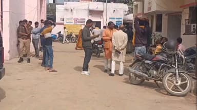 हैदरगढ़: हुसैनाबाद पेट्रोल पंप के निकट बाइक-ऑटो की टक्कर, पिता की मौत, पुत्र घायल, अस्पताल में इलाज जारी