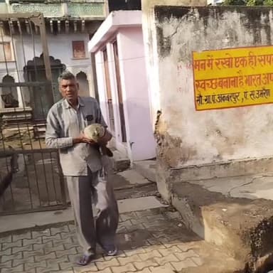 मालाखेड़ा: सरिस्का बाघ अभ्यारण में बंदरों ने राष्ट्रीय पक्षी मोर पर किया हमला, वन विभाग ने किया उपचार