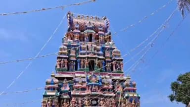 உத்தமபாளையம்: உத்தமபாளையம் காலாத்தீஸ்வரர் கோவில் மாசி மக தேரோட்டம் மார்ச் 12-ல் நடைபெறுவதை ஒட்டி கொடியேற்றம் நடந்தது