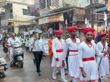 कोरपना: शिवजन्मोत्सवानिमित्त गडचंदुर येथे रासोयो सेवकांची पदयात्रा