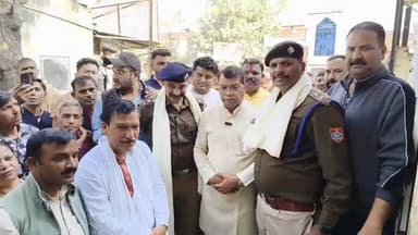 AWAAZ LIVE RUDRAPUR: #किशोरी को #बरामद करने पर #विधायक #शिव_अरोरा ने किया #पुलिस का #सम्मान
#awaaz24x7 #awaazindiadigita...