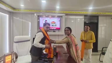 उदवंत नगर: बेलाउर पंचायत में डिग्री कॉलेज की मांग तेज, डीएम तनय सुल्तानिया से मिला प्रतिनिधिमंडल