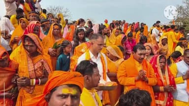 हसनपुरा: हसनपुरा में श्रीरुद्र महायज्ञ के लिए निकाली गई भव्य कलश यात्रा