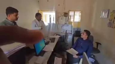 గోరంట్ల తహసిల్దార్ కార్యాలయాన్ని తనిఖీ చేసిన జిల్లా కలెక్టర్