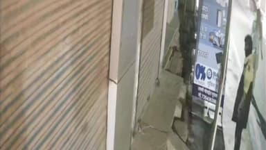 सुवासरा: तरनोद रोड पर दो अज्ञात चोरों ने मोबाइल की दुकान में चोरी का प्रयास किया