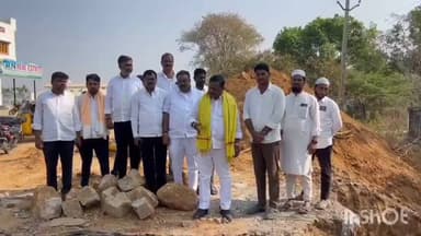 వికారాబాద్: పరిగి లక్నాపూర్ డబల్ రోడ్డు నిర్మాణం పనులను పరిశీలించిన ఎమ్మెల్యే రామ్మోహన్ రెడ్డి