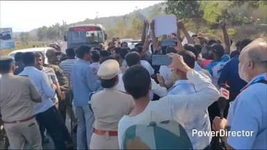 ಗುಂಡ್ಲುಪೇಟೆ: ಬಂಡೀಪುರ ಸಫಾರಿ ಬೇಕೆಂದು ಆಗ್ರಹ- 20 ಕ್ಕೂ ಅಧಿಕ ಸಫಾರಿ ಬೆಂಬಲಿತರು ಪೊಲೀಸ್ ವಶಕ್ಕೆ