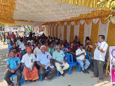 திருவண்ணாமலை: தாலுக்கா அலுவலகம் வளாகத்தில் தமிழ்நாடு வருவாய் கிராம ஊழியர் சங்கம் சார்பில் தொடர் காத்திருப்பு போராட்டம்