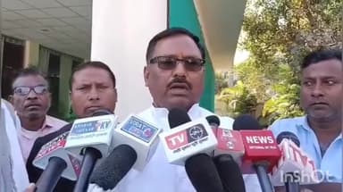 त्योंथर: त्यौंथर कांग्रेस नेता रमाशंकर सिंह पटेल का आरोप, यूजीसी बिल से भाजपा युवाओं को आपस में लड़ा रही है