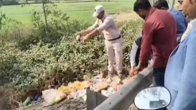 झौथरी: गैंजी कस्बे में फूड इंस्पेक्टर ने की सख्त कार्रवाई, एक्सपायरी खाद्य सामग्री कराई नष्ट, व्यापारियों को दी हिदायत