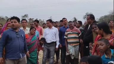 গোপীবল্লভপুর ১: বিধানসভা নির্বাচনের আগে চিটামাটিয়া গ্রামে খেলা হবে কর্মসূচি শুরু করল ব্লক তৃণমূল,উপস্থিত ব্লক সভাপতি ও যুব সভাপতি