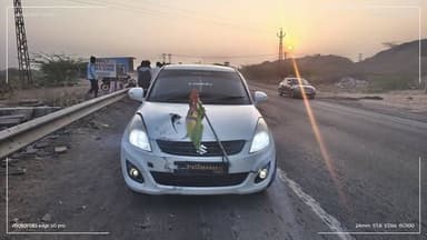 बालेसर के निकट कुई जोधा गांव में कार ने बाइक सवार को मारी टक्कर, गुजरात से बाबा के दर्शन कर लौट रहे श्रद्धालुओं की कार न...
