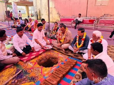 સોજીત્રા: સોજીત્રામાં મેઘલપુરમાં નવીન બનનાર મંદિરનું ખાતમુહૂર્ત કરાયું,ધારાસભ્ય ઉપસ્થિત રહ્યા