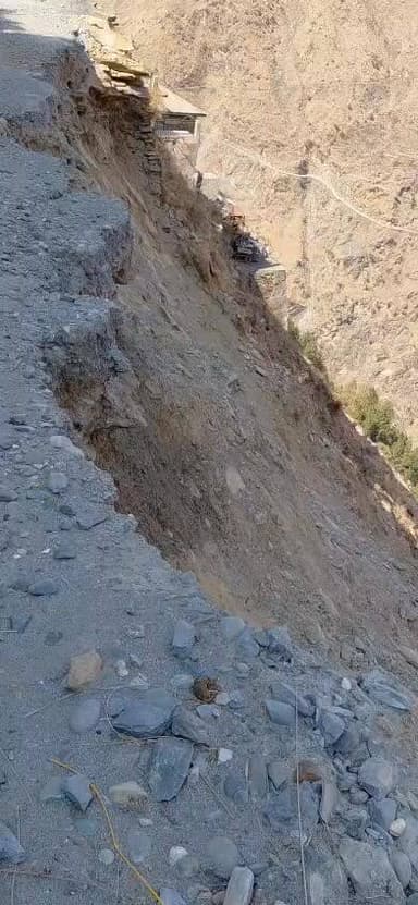 छः महीने से बंद है गैहरा मरौर वाया छतराडी सड़क। विभाग नहीं ले रहा है कोई सुध। ग्रामीणों में भारी रोष
देखिए वीडियो